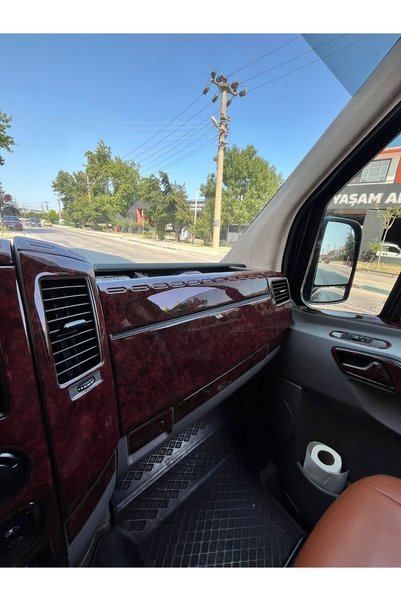 meriç cockpit design Ww Crafter Mercedes Sprinter 69 Pieces Full Set Mahogany Color