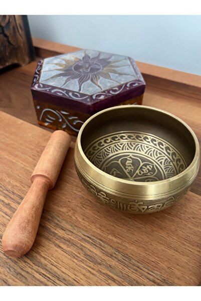 Miamantra طقم وعاء ومطرقة من النحاس التبتي بقطر 9.5 سم