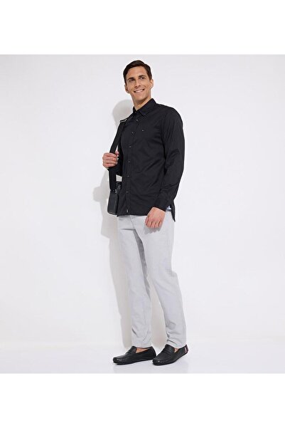 Tommy Hilfiger تشينو دينتون تشينولينو جي إم دي