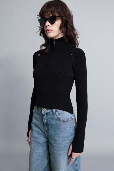VATKALI Zippered High-Neck Knitwear Blouse