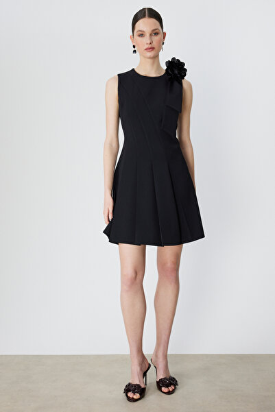 Ekol Çiçek Detaylı Pileli Elbise 6136