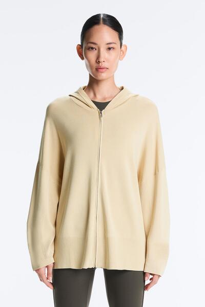 Oysho Kapüşonlu uzun örgü ceket