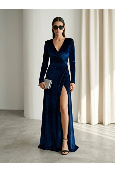 Genel Markalar Yırtmaçlı Kadife Abiye Elbise