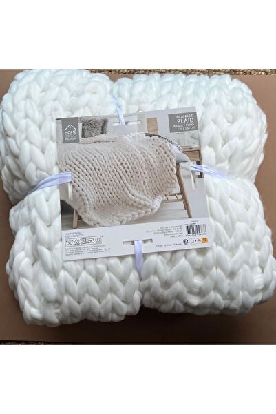 OEM Warm, soft and thick knitted Blanket , braided pattern, white, 120x150 cm