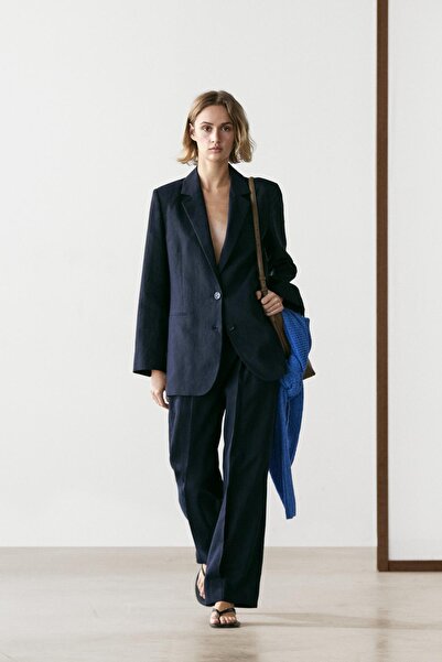 Massimo Dutti American suit with linen button detail