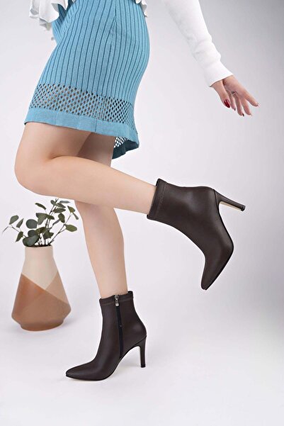 Nesil Shoes Γυναικείες μπότες με λεπτό τακούνι Uraz 420 καφέ με φερμουάρ