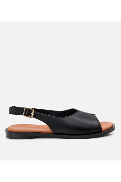 Hotiç Γυναικεία δερμάτινα μαύρα φλατ σανδάλια