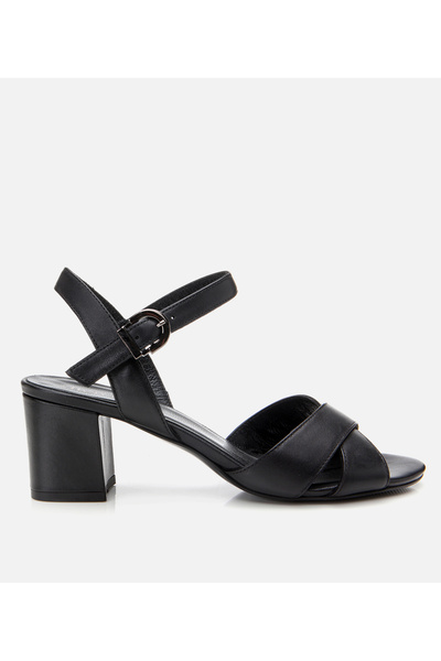 Hotiç Γυναικεία δερμάτινα μαύρα πέδιλα με χοντρό τακούνι