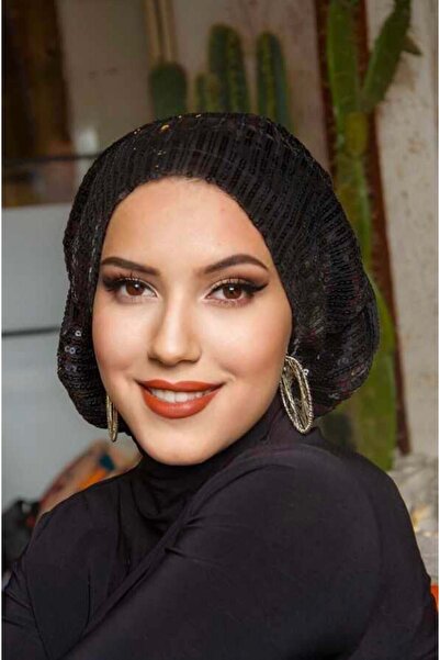 Aişe tesettür Μαύρο βραδινό φόρεμα με παγιέτες και καπέλο τουρμπάνι