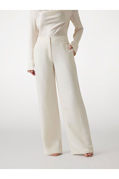 Guess بنطلون مارسيانو قصة ساق واسعة