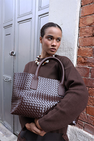 LUTVELIZADE Çanta 2620 - Örgü Dokulu Deri Görünümlü Acı Kahve Örgü Kadın Çanta