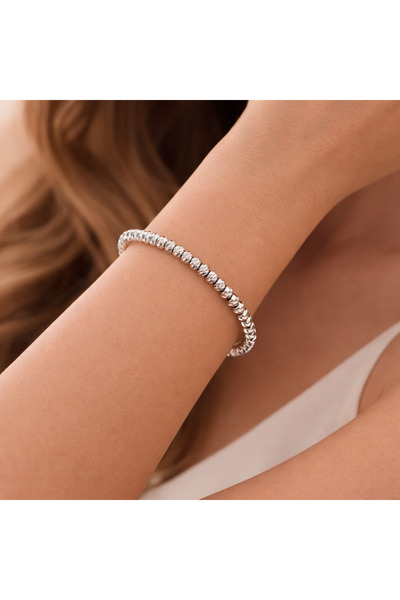 nerora سوار قابل للتعديل بنمط خرز فضي من الفولاذ المقاوم للصدأ