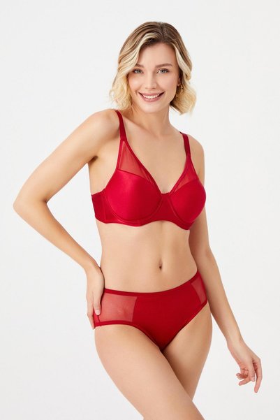 Kelebeklingerie طقم حمالة صدر بدون حشوة من ستون سي