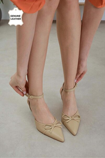 Mio Gusto Bethany Genuine Leather Skin Color Bowknot Women's Heeled Shoes