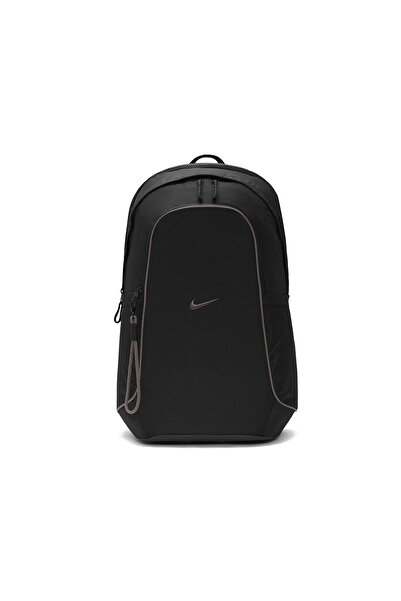 Nike حقيبة ظهر رياضية أساسية للملابس الرياضية