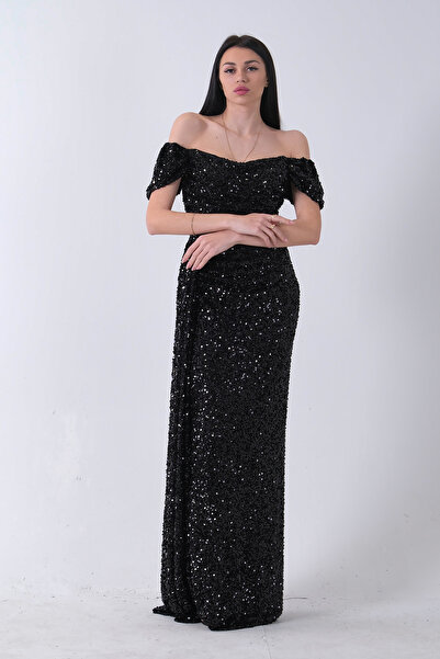 Feminist Drape ve Yırtmaç Detaylı Pul Payet Abiye Siyah 9705544