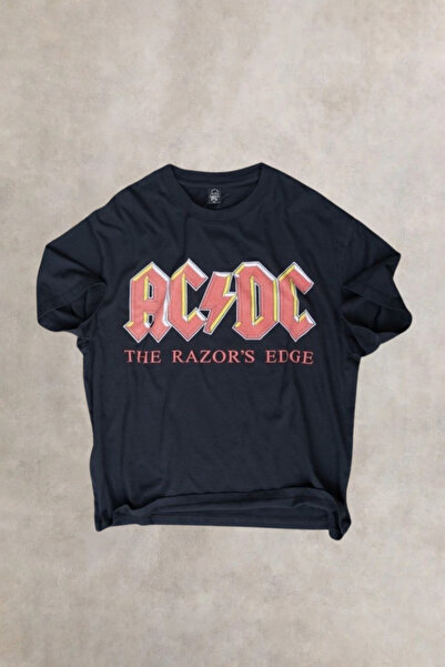 Overdrive تي شيرت AC/CD Razors Edge كبير الحجم بأكمام قصيرة