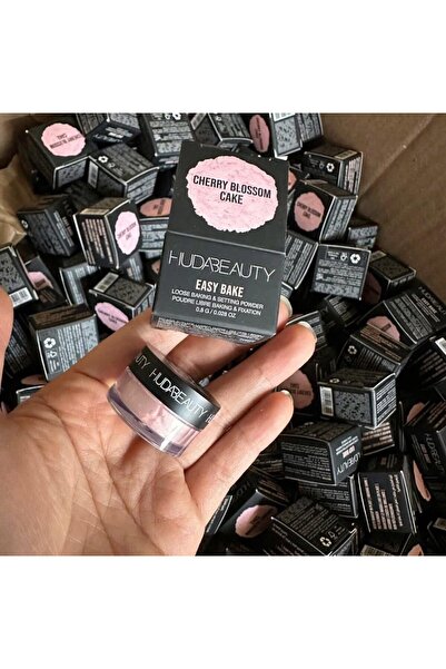 Huda Beauty Travel Size Easy Bake Loose Baking & Setting Powder Cherry Blosso...