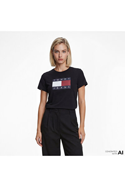 Tommy Hilfiger Flag Kadın Siyah T-Shirt