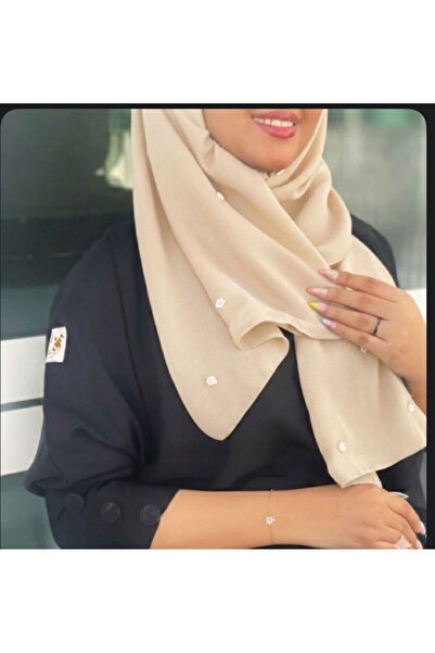 Veil Designer Luluat Al Rabee'a: Elegance overflowing with delicacy, Japanese...