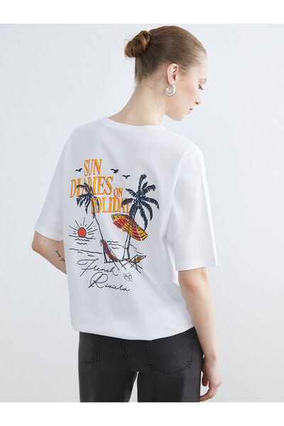 LC Waikiki Γυναικείο μπλουζάκι Özmarka New Season με στάμπα και λαιμόκοψη ποδ...