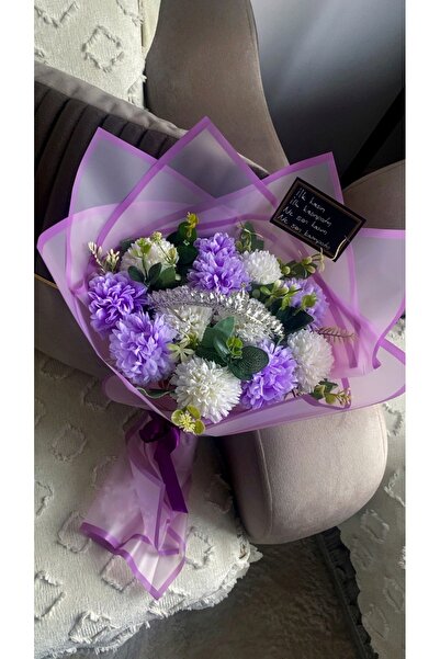 Kelebek Dünyası Lila Kasımpatı Buketi Taçlı