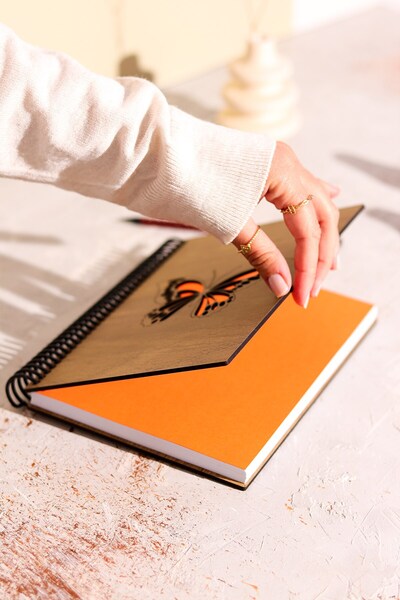 sylar Handmade Notebook with Natural Wooden Cover – Stylish and Durable Design