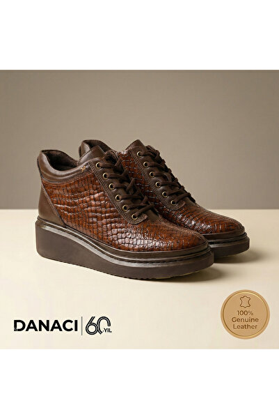 DANACI Kadın Hakiki Deri Baskılı Gizli Topuklu Bağcıklı Günlük Bot