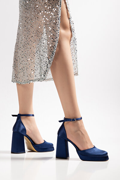 Moda Eleysa Women's Navy Blue Satin Platform Closed Toe Shoes, Pack of Block ...