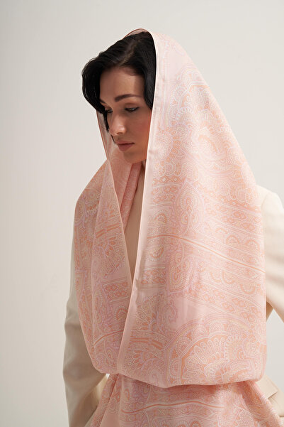 moreno silk Pink Aura