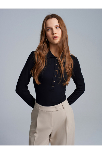 Dilvin 32671 Пола с детайли от копчета - черна