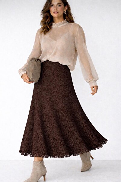 CNG MODA Lace Lined Skirt
