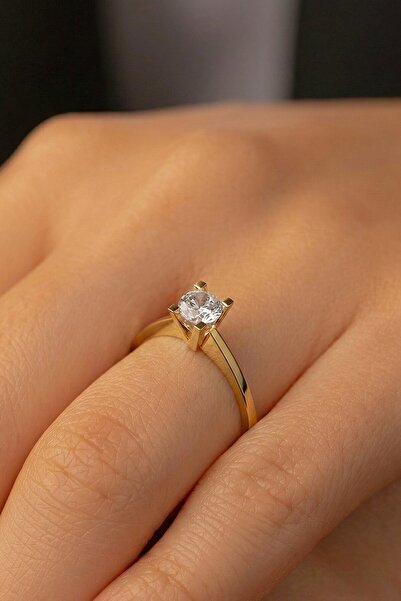 Erer Gümüş Gümüş pırlanta montürlü altın kaplama 5 mm tektaş yüzük