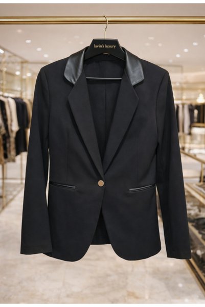 Lavin's 🖤 Noir Elite Blazer