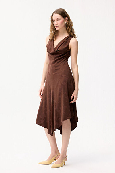 Love My Body Degaje Yaka Kolsuz Jakarlı Elbise