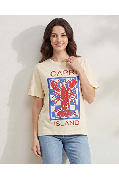 REDTAG تيشيرت نسائي كريمي اللون بنقشة كابري