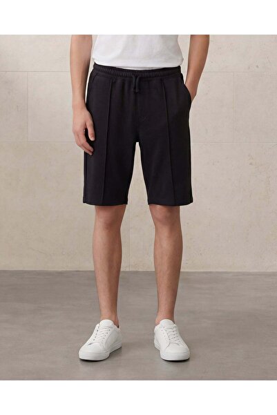 REDTAG شورت رياضي أسود من قماش إنترلوك للأولاد الكبار