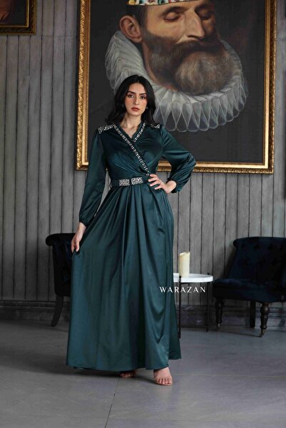 Warazan فستان براندي أنيق