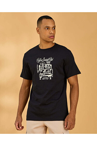 REDTAG Men Black Basic Graphic T Shirt