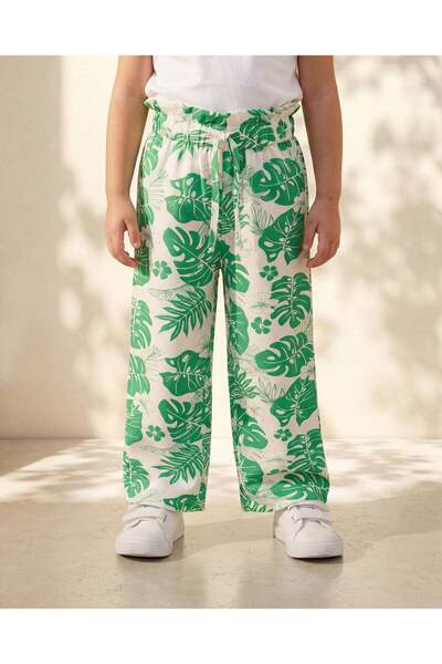 REDTAG Girls Green Allover Print Trousers