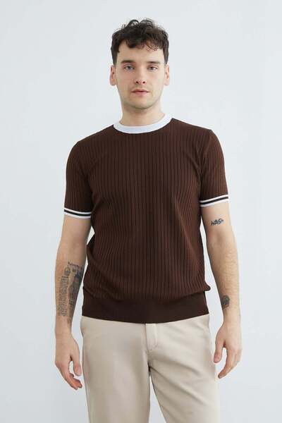 Fulla Moda Rebrasto Sa paspulom okrugla kragna Pletena majica