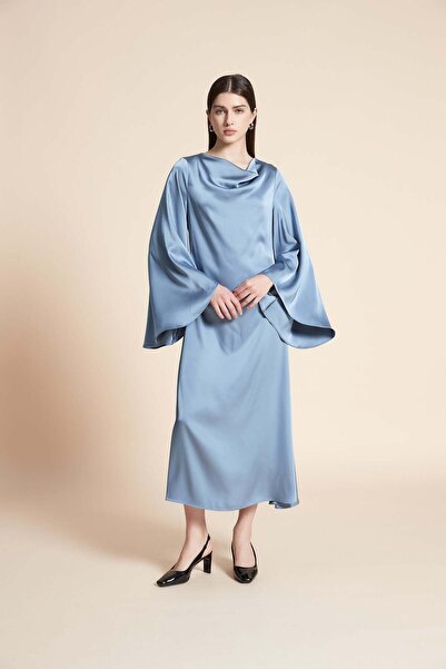Yola Wide plain long-sleeve midi dress