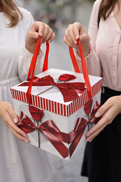 BİLGİ K K Lüks ipli Kapaklı Karton Hediye Kutusu 10x10x10 cm Katlanabilir Tek...