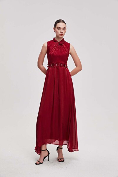 Livia فستان ميدي سادة بدون أكمام بخصر عالٍ