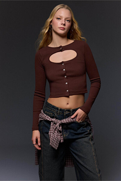 DeFacto Εφαρμοστό μπλουζάκι με λαιμόκοψη ποδηλάτου και μακρύ μανίκι G9723AX26SP