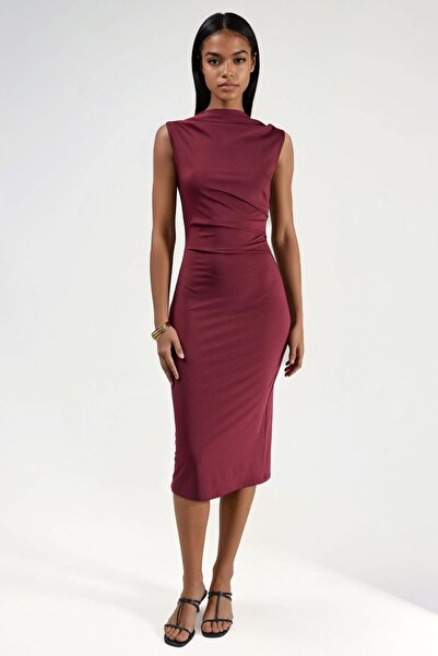 Hiccup Naborano Uska midi haljina