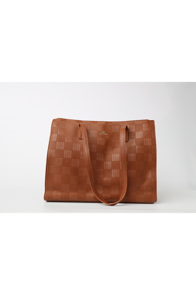 Generac Classic camel-colored women's bag with a raised pattern – practical a...