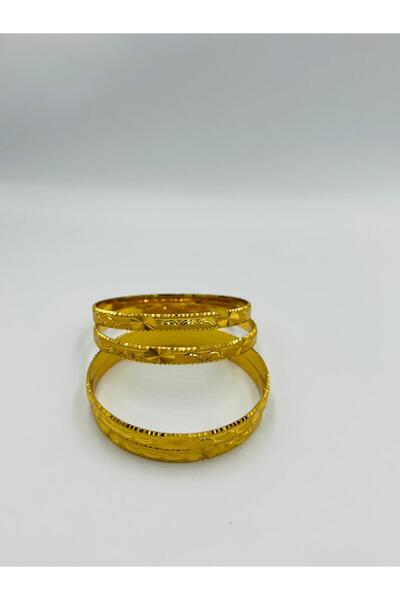 Arjwan Accessories High-quality gold-plated bracelets with a one-year color g...