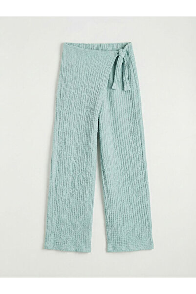 LC Waikiki بنطلون بناتي بتفاصيل رباط عند الخصر من فريزن ستور