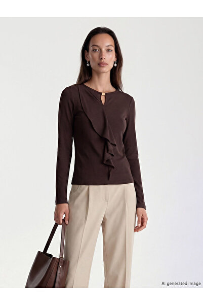 LC Waikiki Özmarka New Season Crew Neck Ruffled Blouse